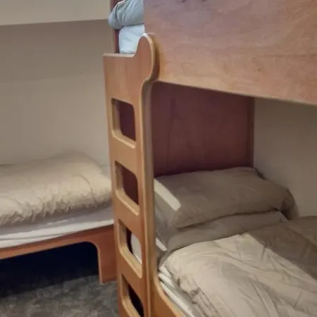 Kyle Blue - Harbour Luxury Boat