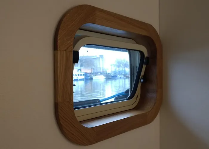 Kyle Blue - Harbour Luxury Boat * Bristol