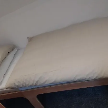 Kyle Blue - Harbour Luxury Boat Hostel