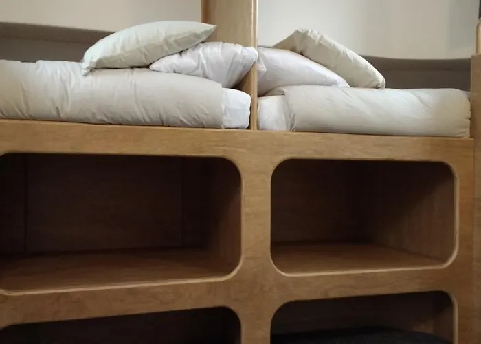 Kyle Blue - Harbour Luxury Boat