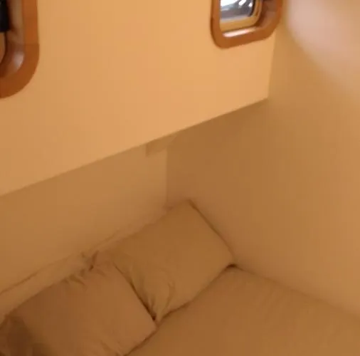 Hostel Kyle Blue - Harbour Luxury Boat *