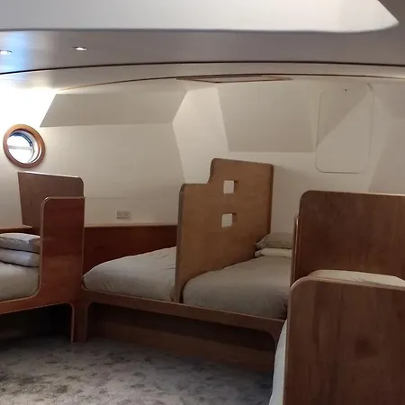 Hostel Kyle Blue - Harbour Luxury Boat Bristol