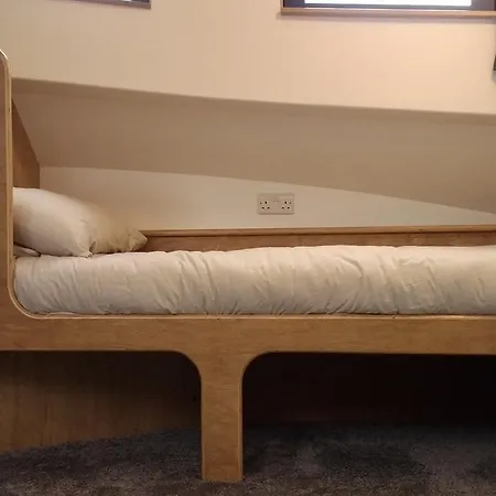 Kyle Blue - Harbour Luxury Boat *