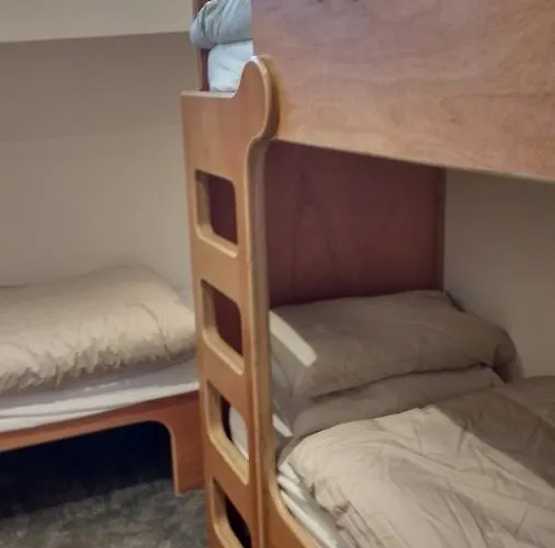 Kyle Blue - Harbour Luxury Boat